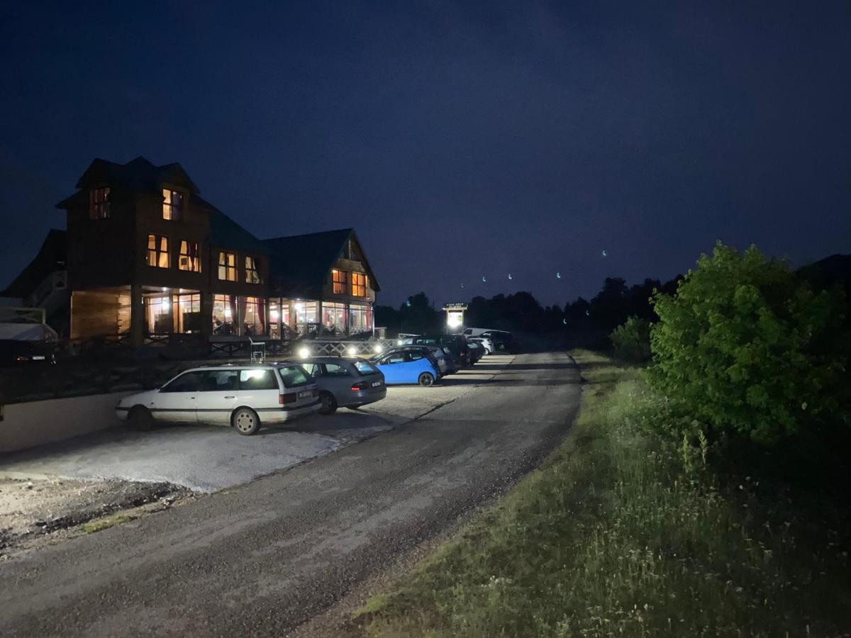 Apartmani I Restoran Sljeme Žabljak Zewnętrze zdjęcie