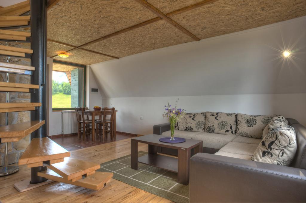Apartmani I Restoran Sljeme Žabljak Zewnętrze zdjęcie