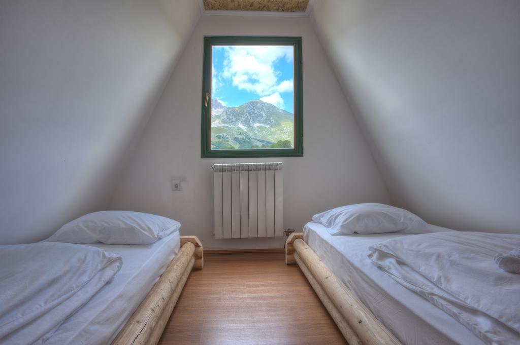 Apartmani I Restoran Sljeme Žabljak Zewnętrze zdjęcie